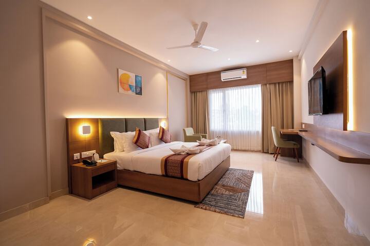 Room 7 of 26