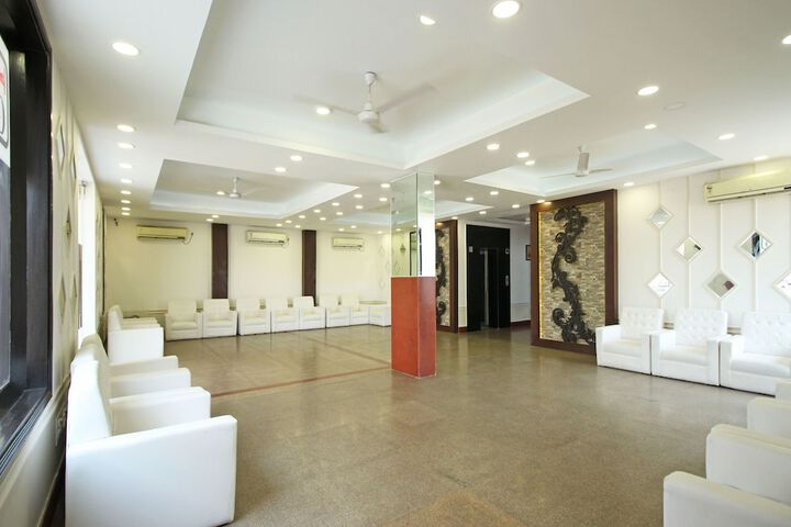 Hotel Interior 4 of 21