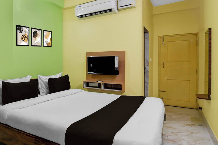 Room 9 of 29