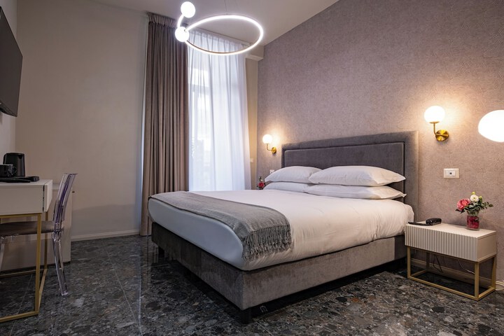Room 16 of 78