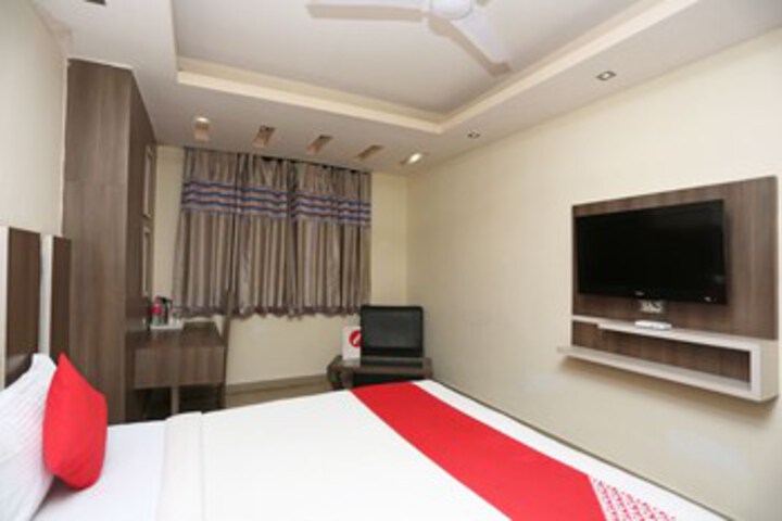 Room 22 of 33