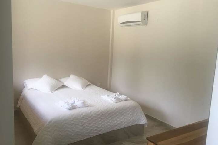 Room 16 of 52