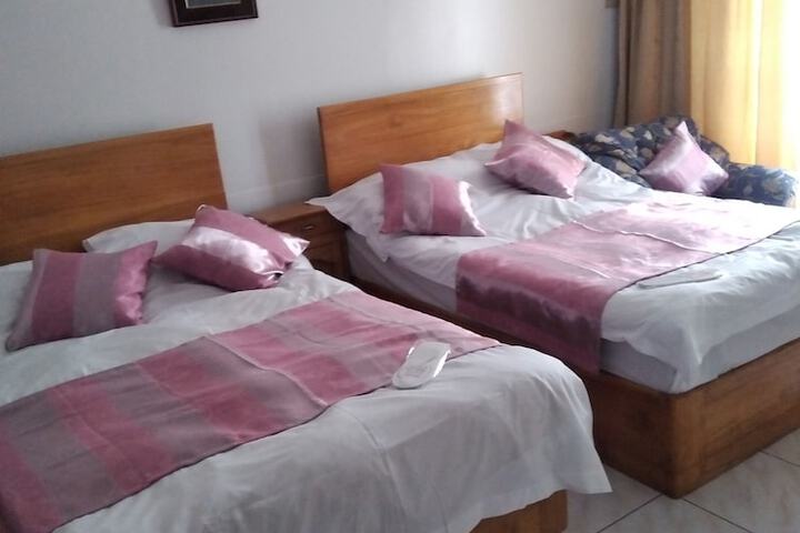 Room 7 of 11