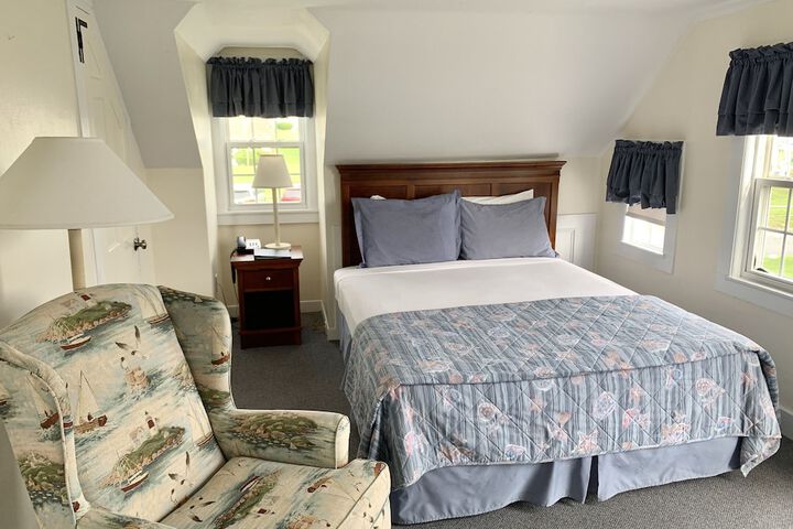 Room 14 of 80