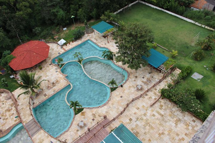 Pool 31 of 45