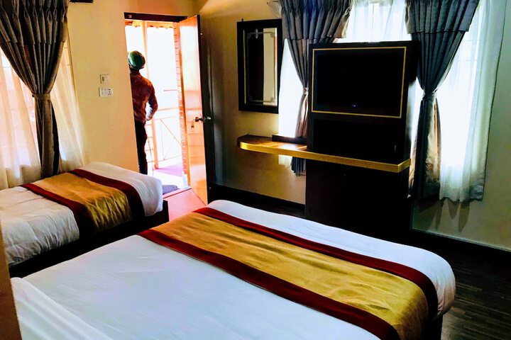 Room 5 of 69