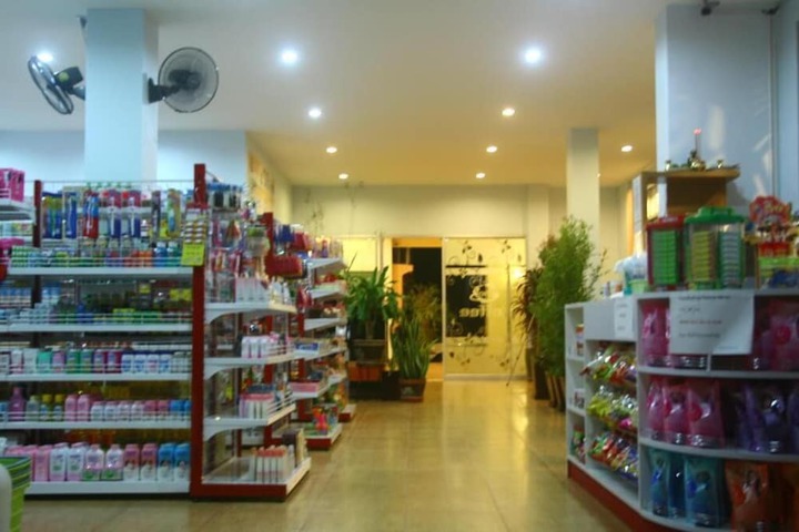 Gift Shop 15 of 23