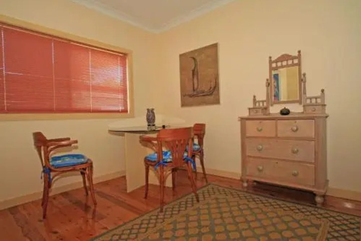Room 3 of 13