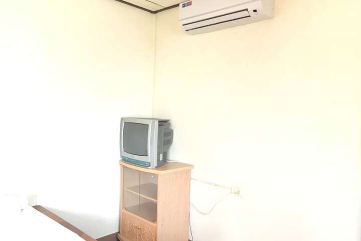 Room 22 of 63