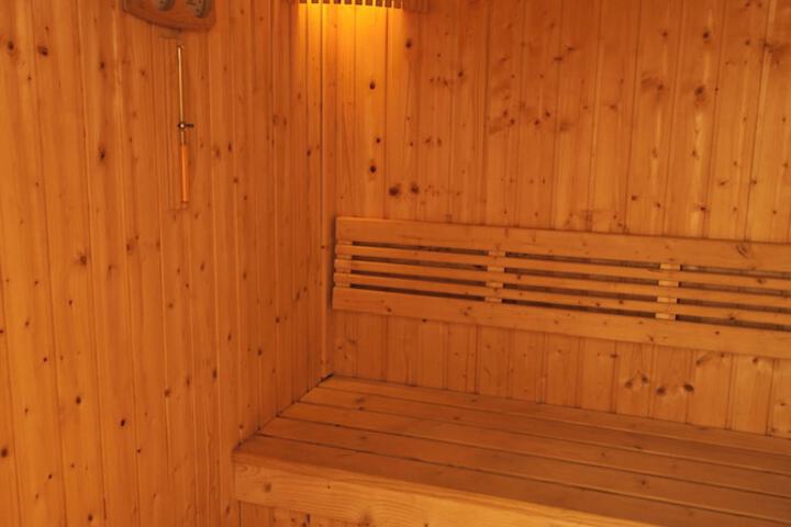 Spa 118 of 136