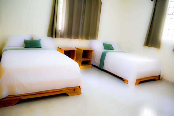 Room 8 of 78