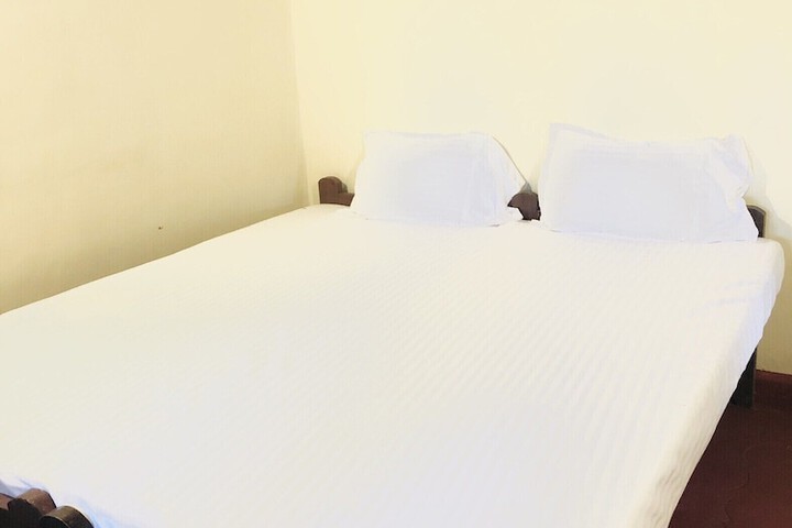Room 16 of 79