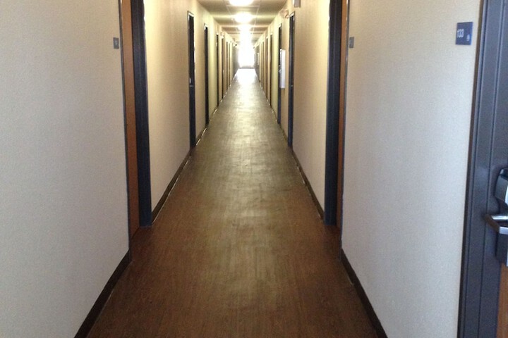 Ballroom/Hall 36 of 48