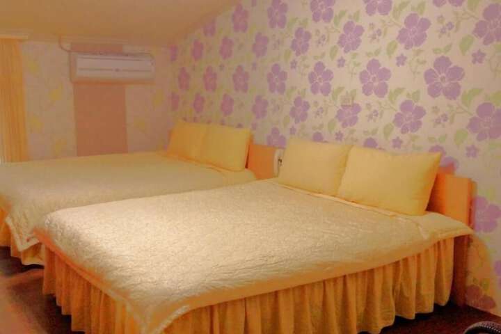 Room 15 of 41