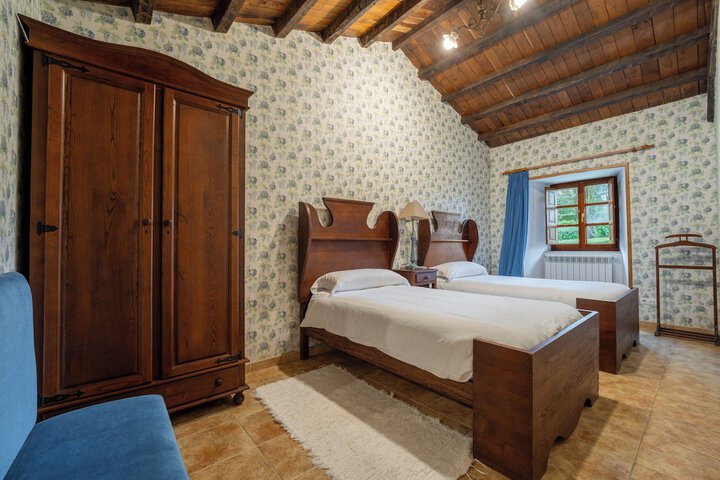 Room 25 of 75
