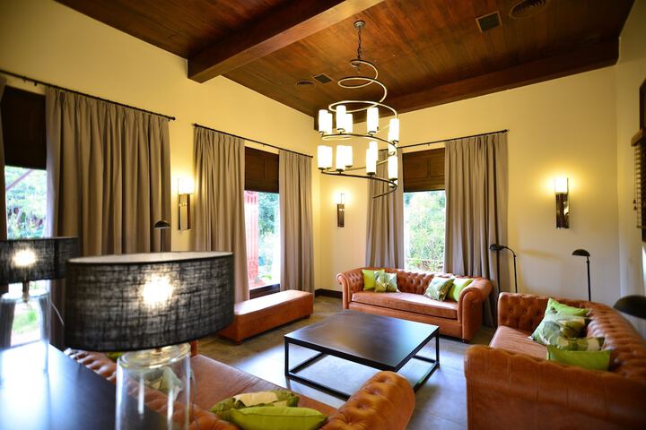 Hotel Interior 7 of 45