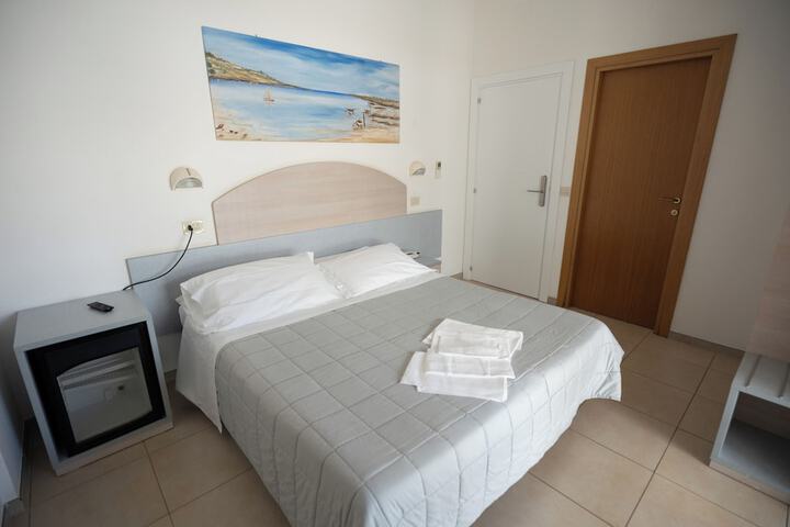 Room 5 of 21