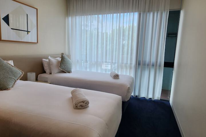 Room 21 of 105