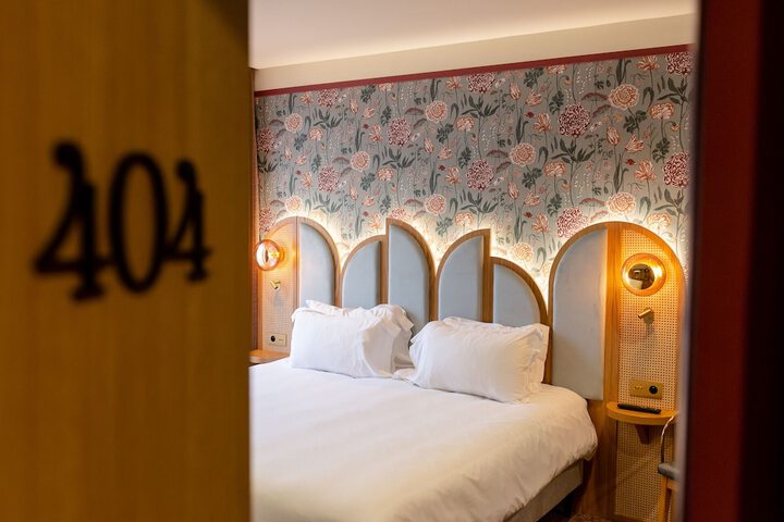 Room 14 of 62