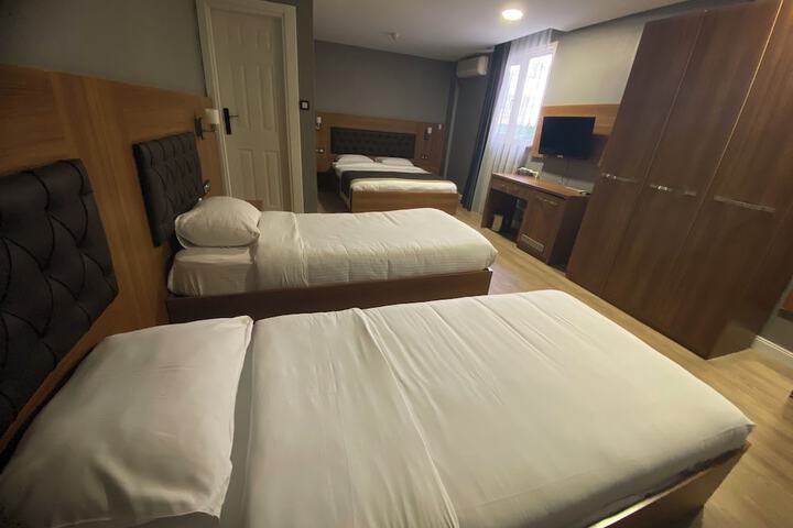 Room 20 of 59