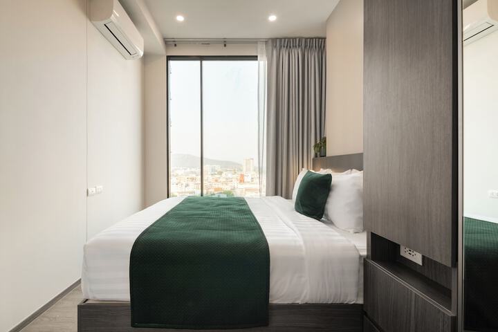 Room 2 of 24