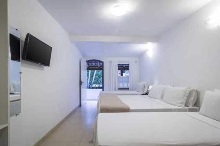 Room 8 of 65