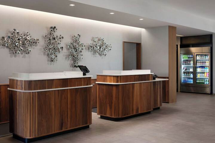 Hotel Interior 4 of 25