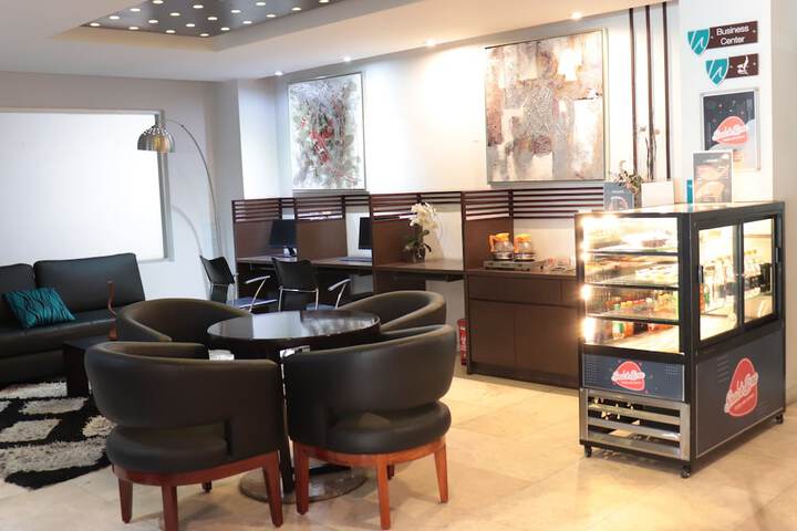 Hotel Interior 4 of 43
