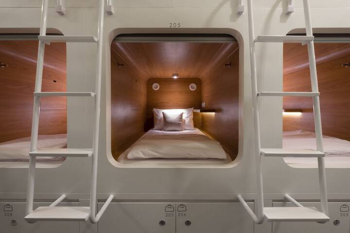 Room 13 of 13