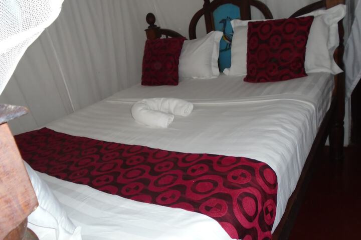 Room 3 of 39