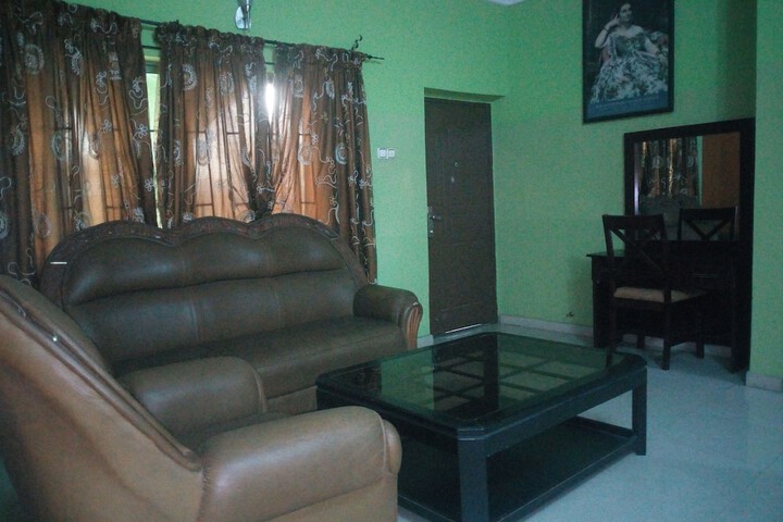 Room 13 of 23