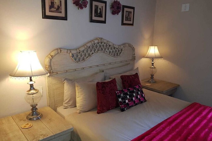 Room 5 of 56