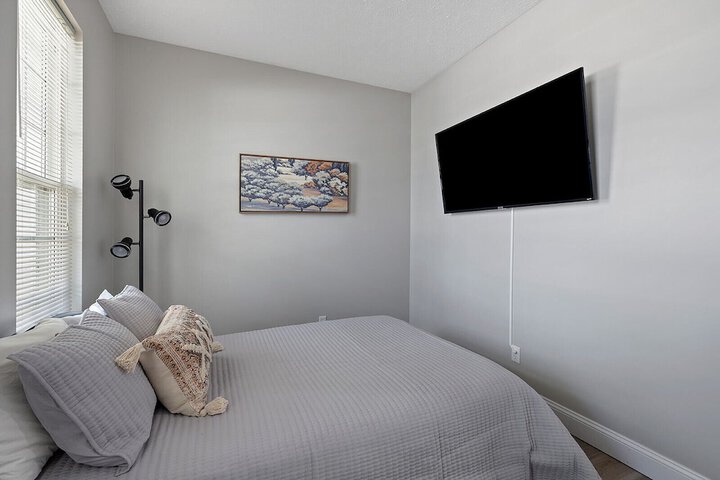 Room 80 of 156
