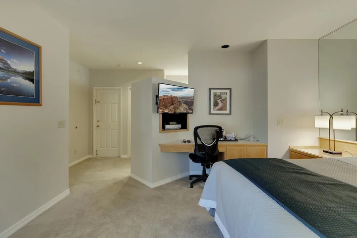 River Ridge 517b