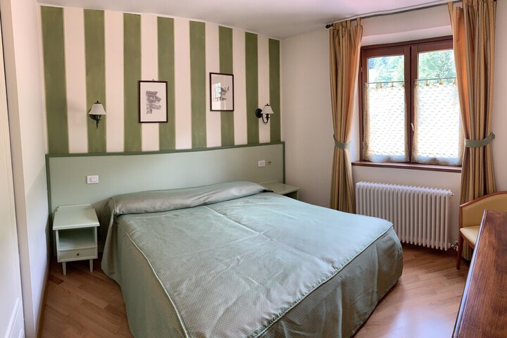 Room 8 of 58