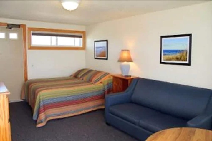 Room 37 of 190