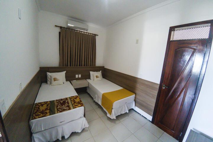 Room 20 of 48