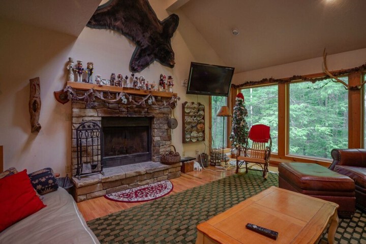 Room 9 of 20