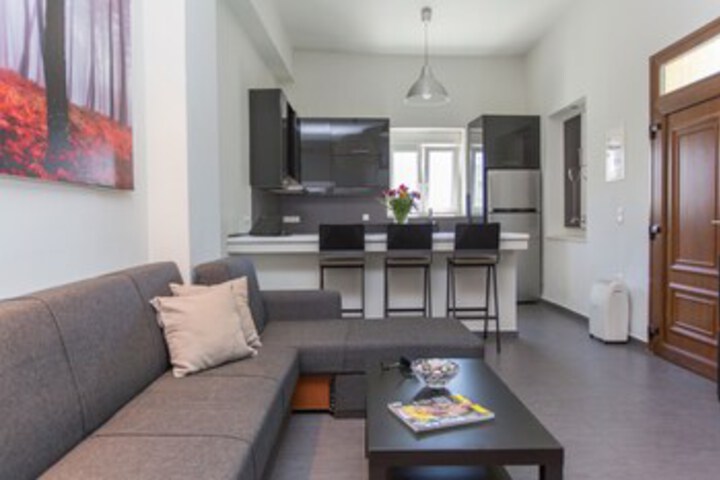 Room 15 of 27