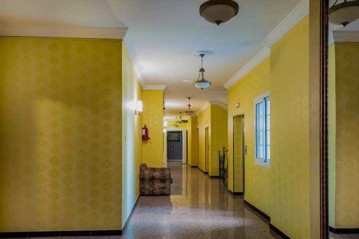 Room 8 of 13