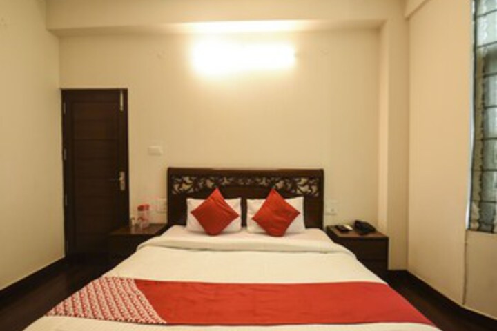 Room 21 of 25