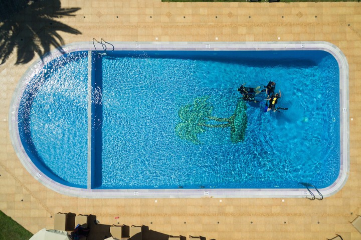 Pool 69 of 83