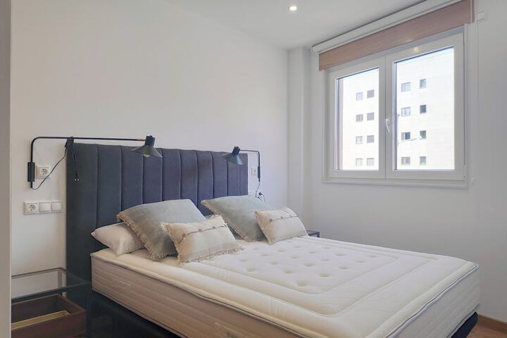 Room 8 of 37