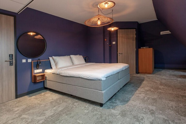 Room 36 of 110