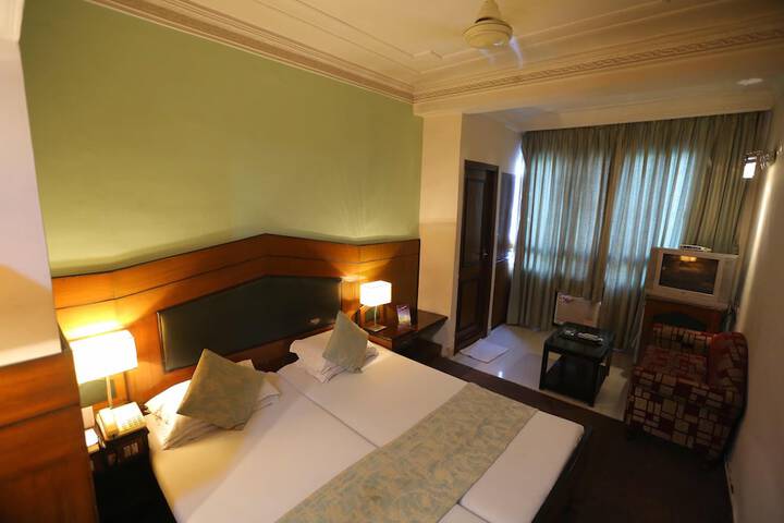 Room 22 of 52