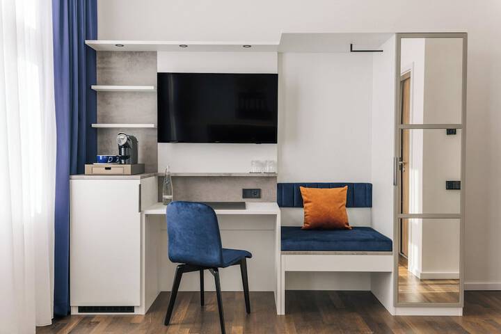 Room 64 of 123