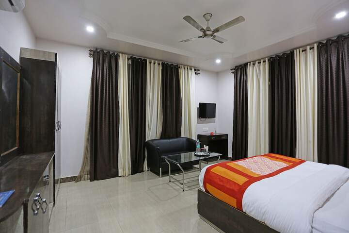 Room 15 of 20