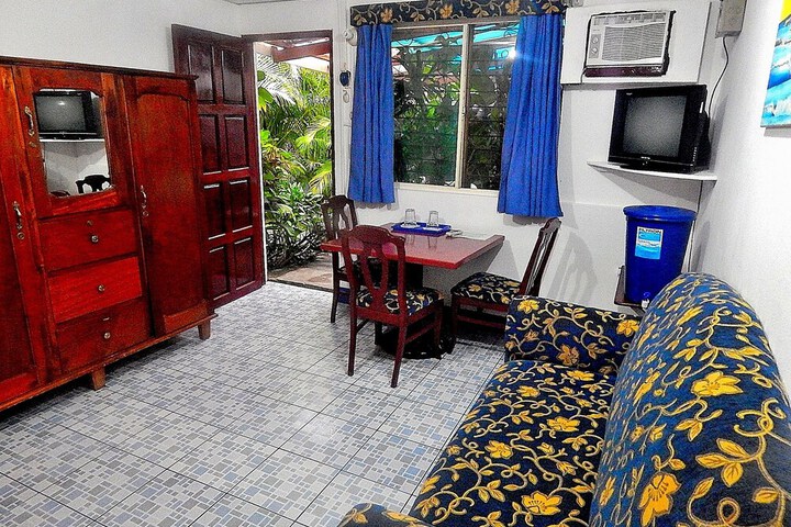 Room 9 of 46