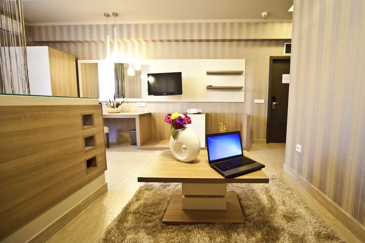 Room 29 of 44