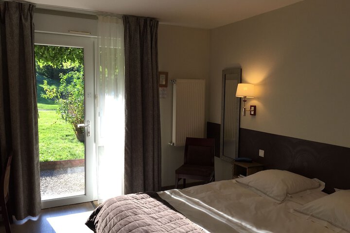 Room 9 of 43